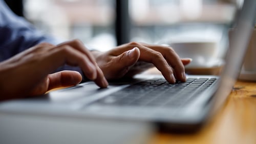 Polco Blog - 10 Simple Rules for Using AI in Grant Writing