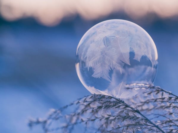 Winter Survey Poetry 2018_Ice bubble for voice of the people poem_unsplash_CC0