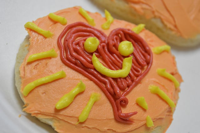 A happy heart cookie